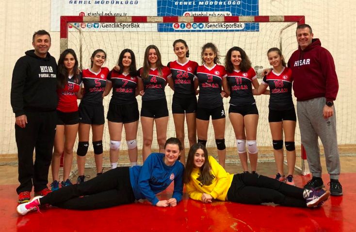 Senior Girls Handball Team on Turkish Championship Qualifiers