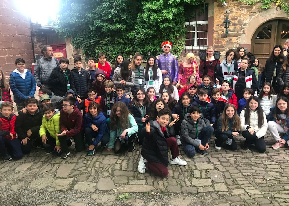 Grade 6 Students Went on Fairytale Road Trip