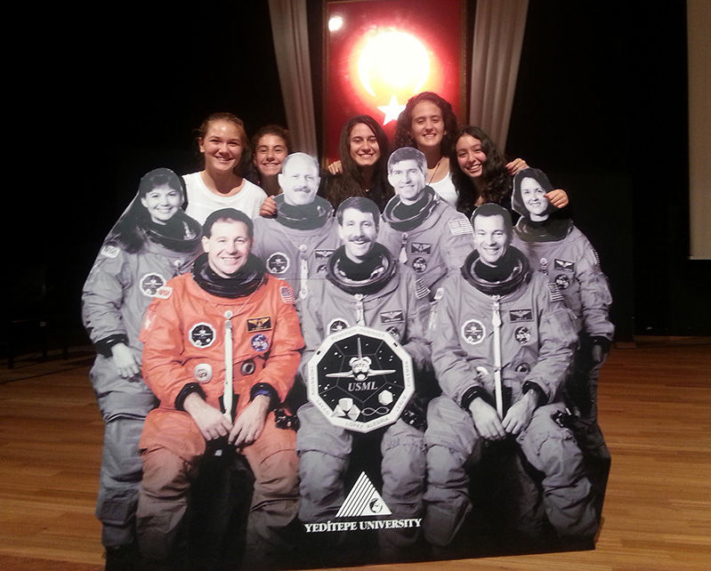 High School Physics Students Participated in the ‘Life and Science in Space’ Conference