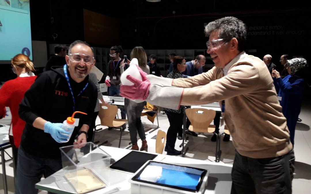 A Hisar Teacher at the 8. CERN Turkish Teachers Workshop