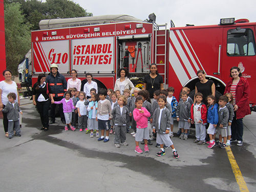 Pre-K Trip to the Kemerburgaz Fire Department