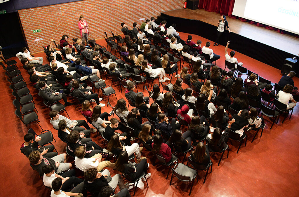 Öğrencilerimize Yönelik Rehberlik Seminerleri Devam Ediyor