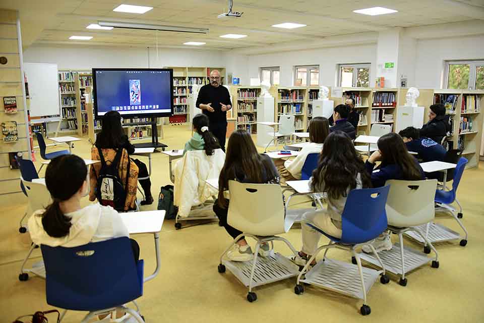 Our Students Came Together with Author Ümit Kireççi at the Comic Book Workshop