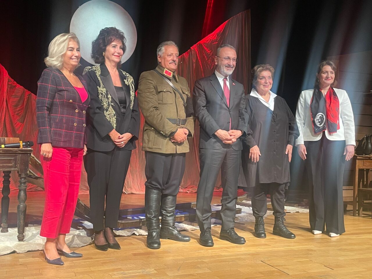 “Türk’ün Ateşle İmtihanı” Tiyatro Oyununa Katıldık